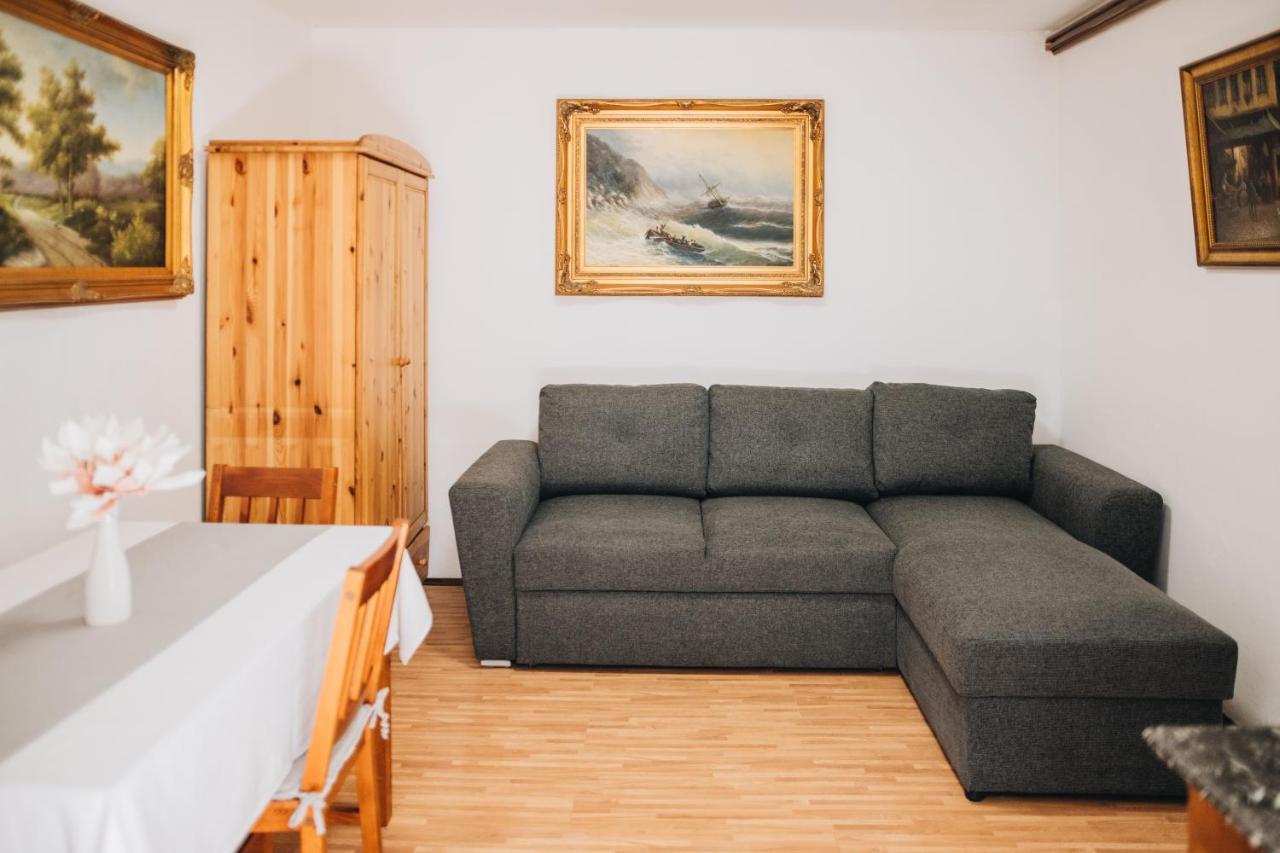 Apartmani Marina Poreč Exterior foto
